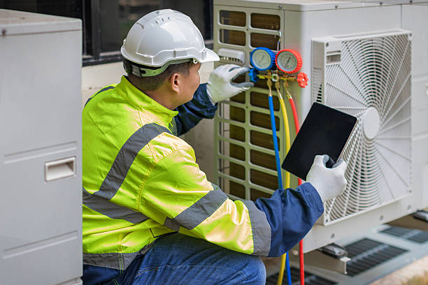 Professional Ductwork Repair technician working in Triangle, VA